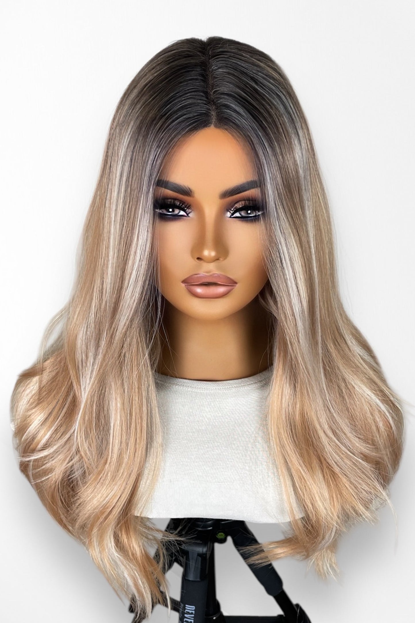 LEONA - Synthetic Lace Wig